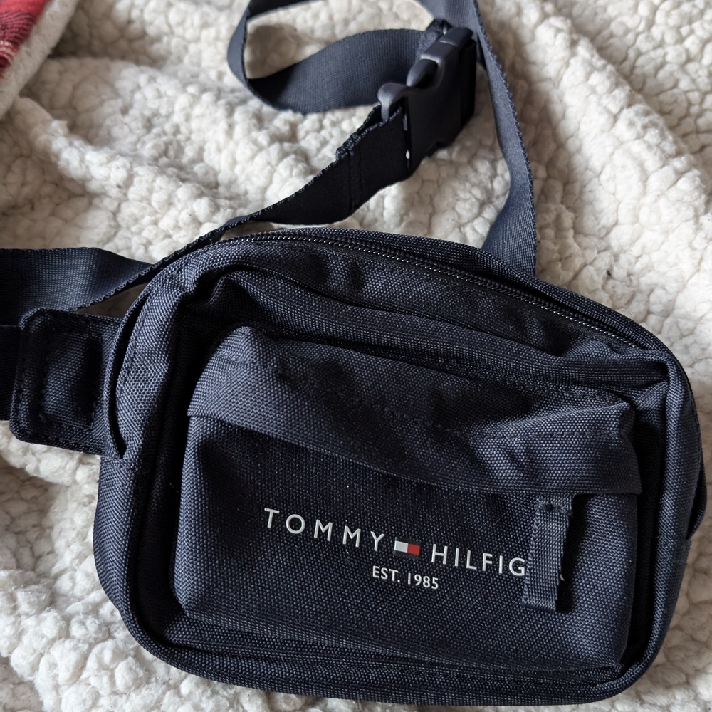 Tommy Hilfiger Dark Blue Kids Belt Bag NEW